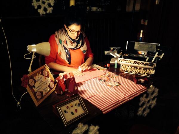 Come get some Xmas nails today <a href="/TheVintageEvent/">The Vintage Event</a> Xmas market!!