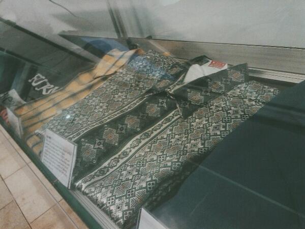 Baju-baju yang paling sering digunakan alm. Munir @OmahMunir