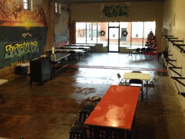 andygibson1981's tweet image. @theLOTproject getting ready for @HelpPortraitSC tomorrow! Gonna be an amazing day! #HelpPortrait