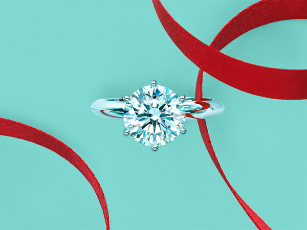 TiffanyAndCo tweet picture