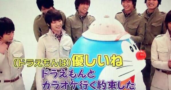 __________KH917's tweet photo. 大分遅いご報告。
俺たちKis-My-Ft2が来春公開の映画ドラえもんの主題歌を担当させて頂けることになりました。
曲名は『光のシグナル』です。
主題歌は10枚目シングルとして来春4月発売予定。
是非映画と共に宜しくお願いします。 http://t.co/GTDKVsJeDv