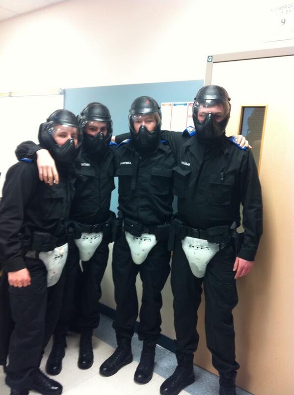 ianc210's tweet image. Training with the boys #simunition