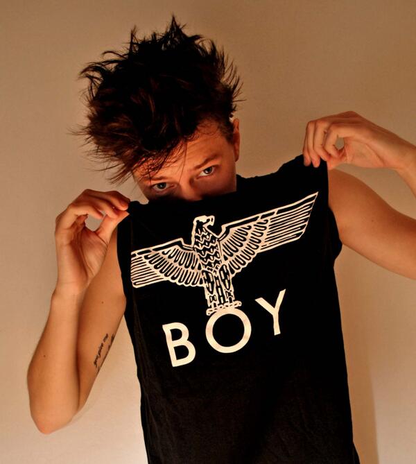 ErikaLinderFanz's tweet photo. #23 "If you're alone in your room. Think of me." - Erika Linder http://t.co/EnM60ZO3OP