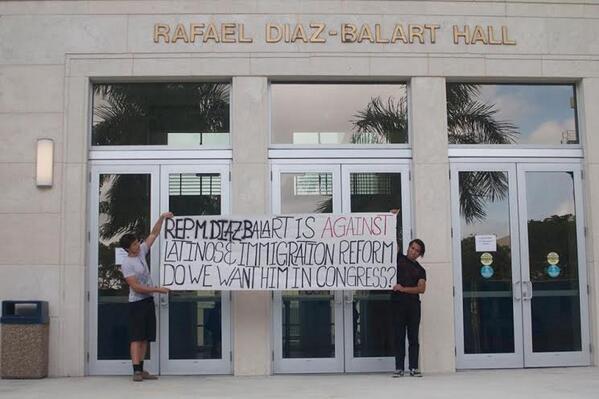 SWER_FL's tweet image. Do we want someone representing us who opposes #ImmigrationReform ? @MarioDB didn't represent us so why let him stay?