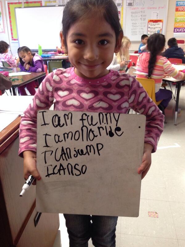 MrsArceoKinder's tweet image. We&apos;re getting so good at making up our own sentences! #daily5 #workingonwriting