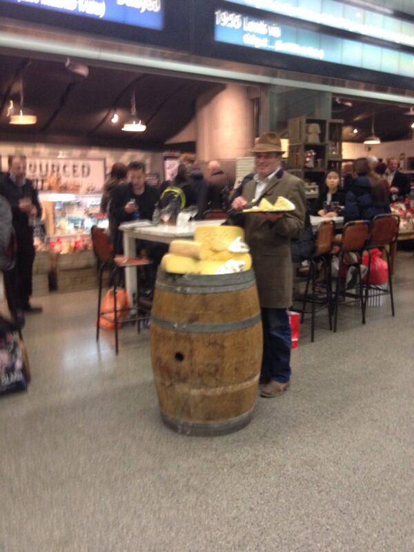 Di9it8's tweet image. RT @Alsopandwalker: #sourcedmarket #cheesesampling #StPancras sourcedmarket.com