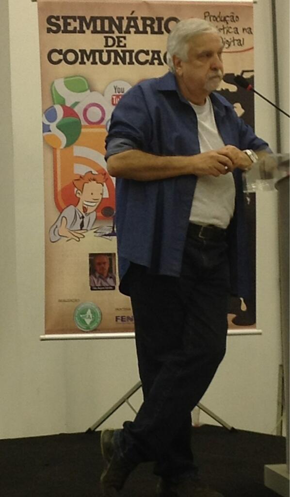 AMEAP_'s tweet image. Carlos Manhanelli encerra com sucesso sua participação no Seminário de Comunicação .