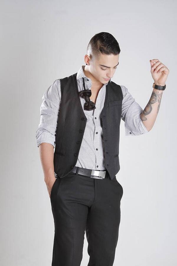 9805Denis's tweet photo. @MALUMACOLOMBIA  @Malumacba @MalumaCasanare http://t.co/2s3bjoU4NT
