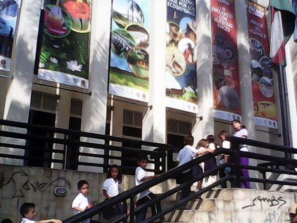 Colegio Philadelphia Internacional en Biblioteca Departamental Cali.
