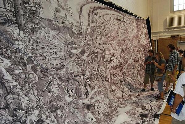 penahitam_arts's tweet photo. Kebayang, apa mungkin jika sendirian membuat karya se-massive dan gigantic semacam ini? artwork: beehivecollective http://t.co/M8fJGIeeU3