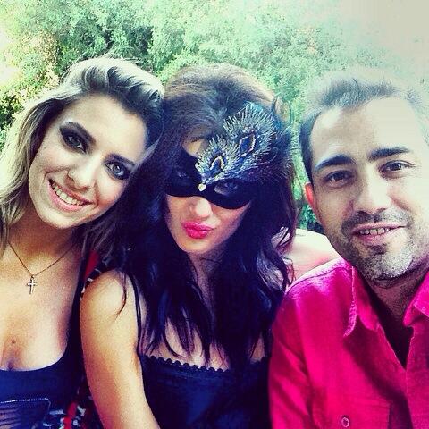FlachuMedina's tweet photo. La sonrisa magica de Belu Clavero, mi beso enmascarado y la buena onda de Sebatian Mellino http://t.co/JmrqX5CV2d