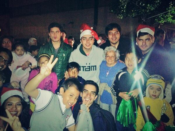 Vivimos juntos, festejamos juntos. <a href="/PhilosEconomia/">Philos Economía</a> <a href="/LigaAef/">LigaAef</a> #PosadaTizapán