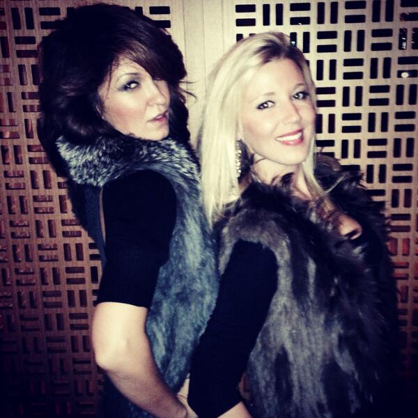 LadyinPublic's tweet photo. @ShangriLaTO with @vickymackie having early bday celebrations. http://t.co/AOnX2g7agp