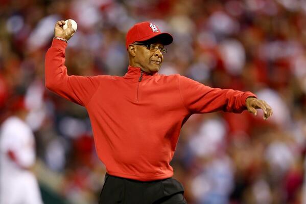 Cut4's tweet photo. Followers to RETWEET are eligible to win a baseball signed by @Cardinals legend Ozzie Smith. #MLBFC http://t.co/cDmASF7uSP
