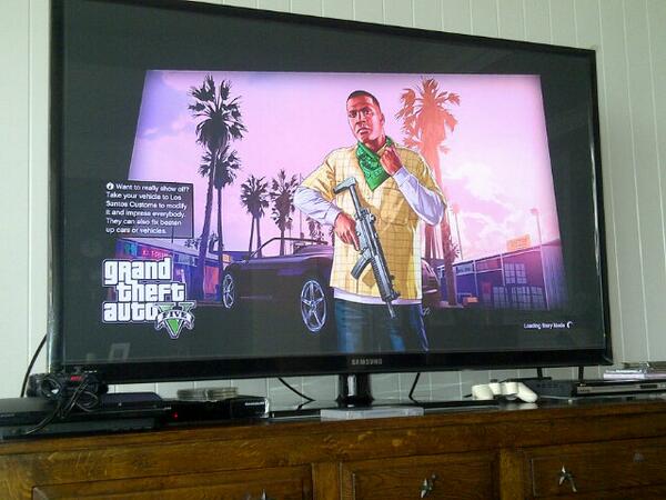 Akhirnya bisa maennn. Setelah 2 bulan beliii...