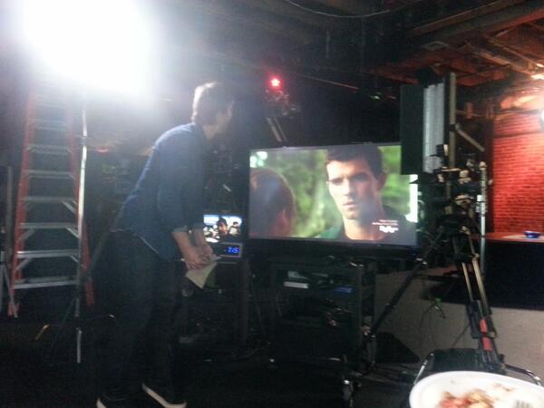 livetweetCF's tweet photo. Lucas watching Lucas http://t.co/5UPbi7m9Ol