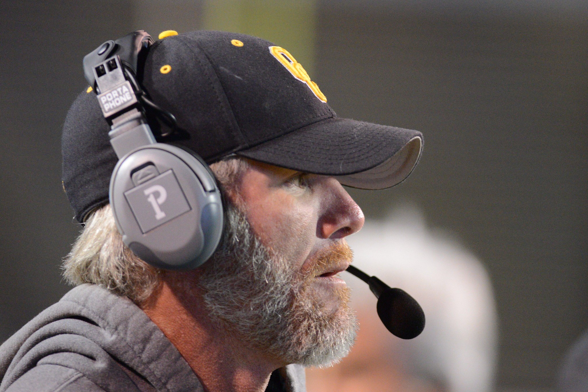 Ba2kybvCYAAHAIY.jpg:large