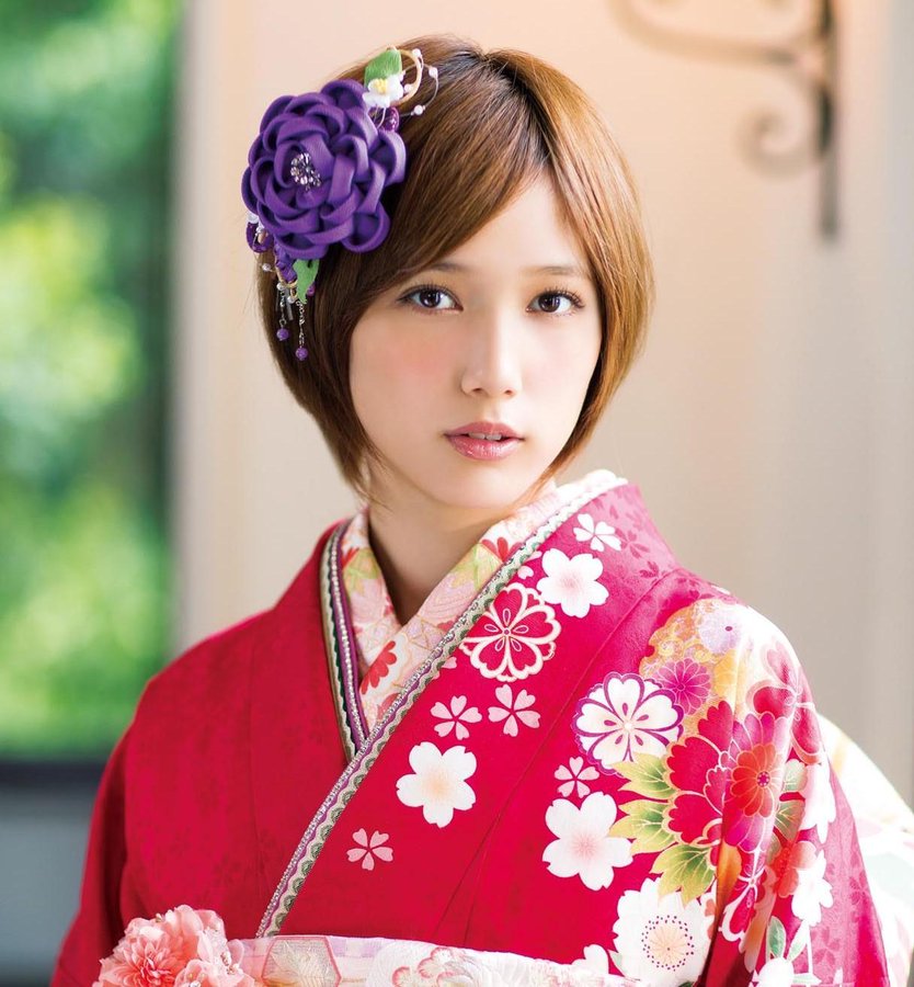 小学生の卒業式に袴に合う髪型 簡単で可愛い女の子におすすめのヘアセット 幸せスマイル生活