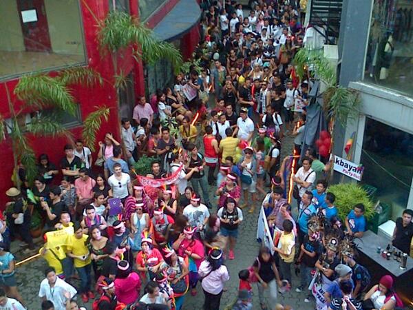 TwkLGBTPH's tweet image. Congratulations to every org of every color who made this event possible. #StrengthInColors #MetroManilaPride