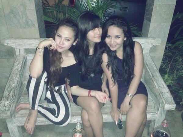 SherlyAynd's tweet photo. http://t.co/9CRaTLnOQC