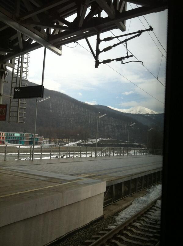 Dora_explor's tweet photo. Сегодня гуляем в горах. http://t.co/vnwm8CufHD