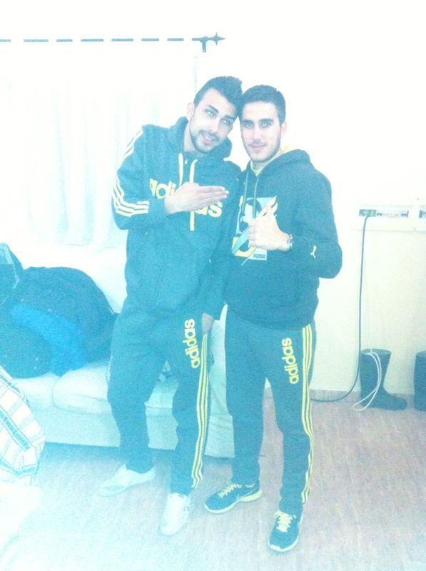 JoaquinNotario's tweet photo. Muxas graxias x todooo!! Superar los momentos malos nos hace mas fuertes, le duela a kien le duela. http://t.co/EYfMIFBkjj