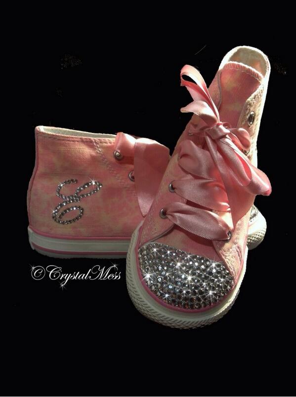 CM_COUTURE's tweet photo. Catch us at @Selfridges Ox St 2day kids dept 1-6! Get your Converse or UGGs customised 4 free! Great Xmas gift! http://t.co/tSYpEDI2dK