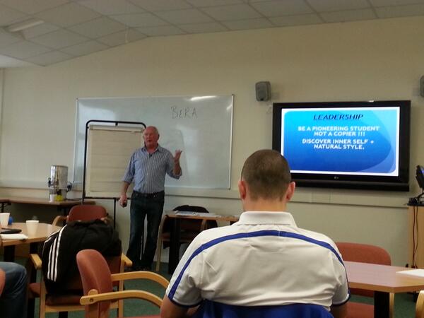 Barrie Roberts 🍊 tweet media