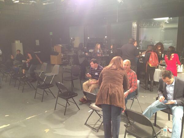 lizziegonzalez's tweet image. Wrapping up @fresnostrtnda #ProfessionalPanel. Good questions from future journos! :)