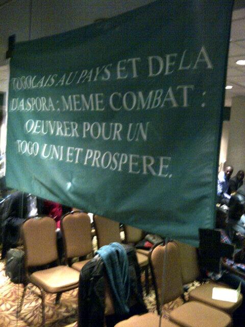 DMorneau's tweet image. Slogan éloquent meeting Délégation #diasporatogolaise devant #Togolais a Mtl afin de profiter effervescence econom.