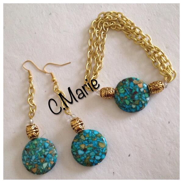 DesignerCMarie's tweet image. #turquoise #gold #earrings  #handmade  #xmas #Christmas #Trending #trends #trendsetter