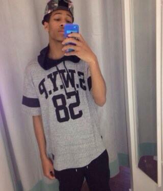 ( @DonnyMinaj_ ) #Girls #Cijfergooii Cijfer?