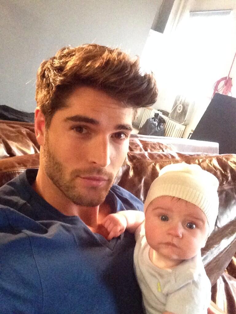 Nick Bateman on Twitter: "My Co-worker onset yesterday 