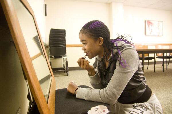 HelpPortraitIC's tweet image. We&apos;ve got makeup on site to help you look your best.