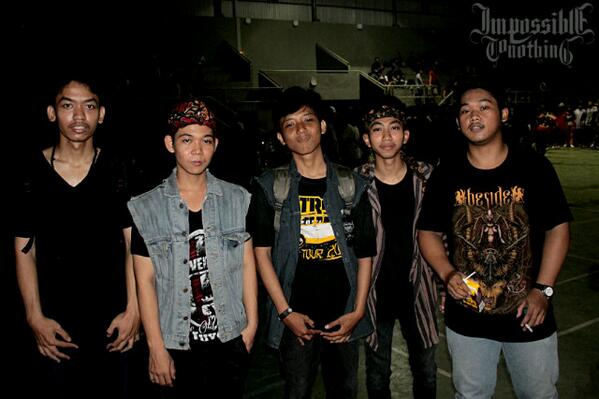 2013 <a href="/windhuhafidz/">windhu syanchaya</a>: @DIMASxGILANG <a href="/riswanarief/">UlarNagaKuda</a> <a href="/Qubiduu/">Qubiduu Tattoo</a> <a href="/Wahid40/">wahid</a> @denmusly <a href="/ITNjkt/">ImpossibleToNothing</a>