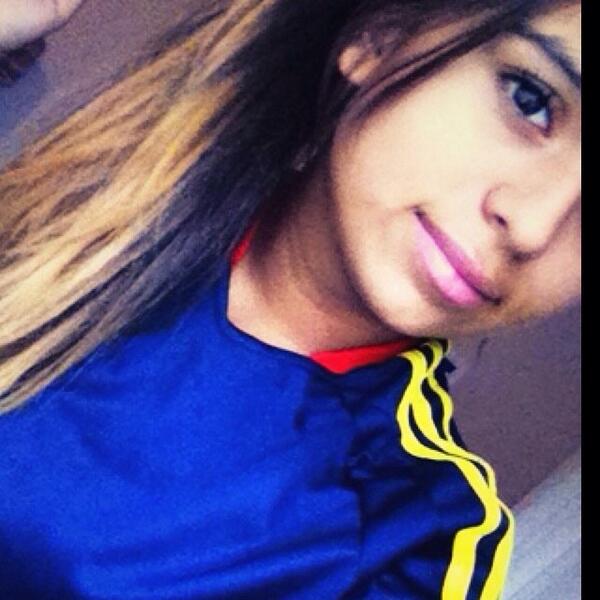 ( <a href="/xLatinaaaa/">Isabel♀</a> ) #Boys #Cijfergooii Cijfer?