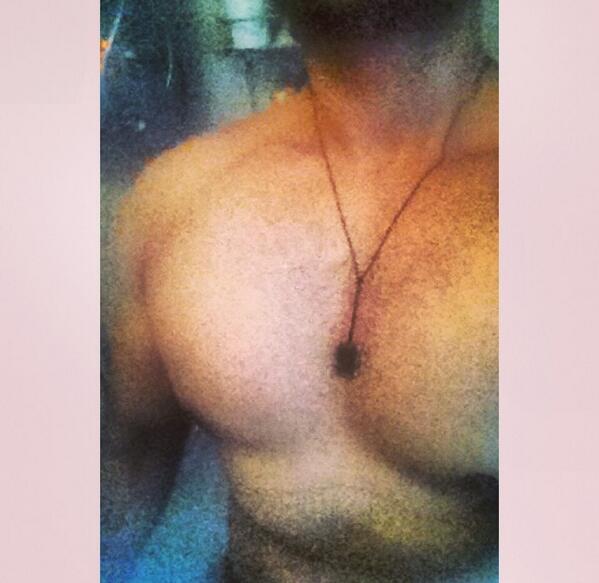 parmsahib's tweet image. I want that 58&quot; chest 😳 #CurrentProgress