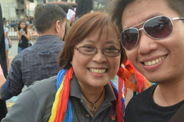 TWkLGBTQ's tweet image. Perfect smile from @angieumbac, one of the Veteran Human Rights Advocates in the Philippines. 

#StrengthInColors