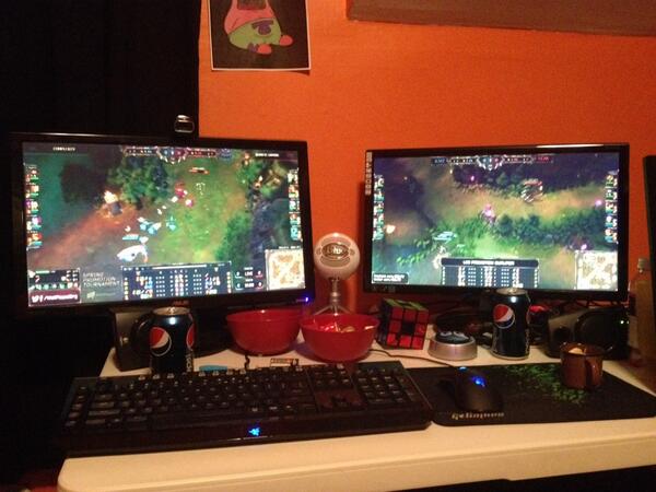 LegofLndsProbs's tweet image. NA and EU promo tournaments, on at the same time... #LoLproblems