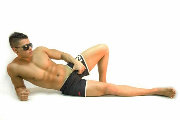 Perdido por esta red. Pero aqui estoy :)