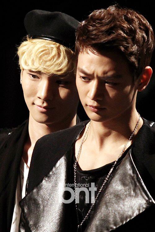 cryzt3live's tweet photo. #MarryMeMinKeyDay #HappyMinKeyDay #MinKeyLove4ever por qué son tan perfectos? por qué? ♥~ http://t.co/jiEAR6Idqy