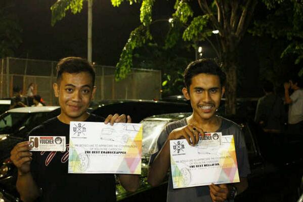 Nih dia mukanya yg dapet best roadscrapper, best hellafail, and best favorite car..