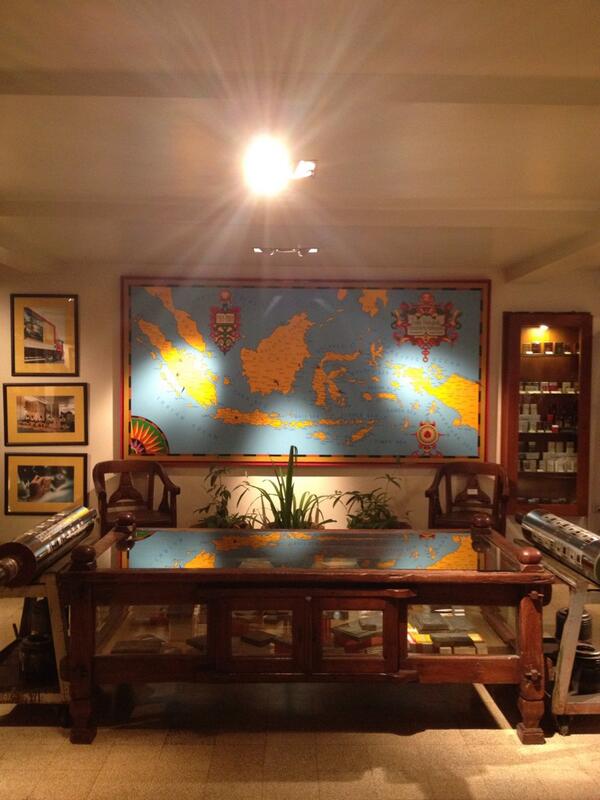 filisya's tweet photo. Akhirnya ke House of Sampoerna setelah sering dengar ceritanya dari @DKwijaya http://t.co/A2STX3AOwK