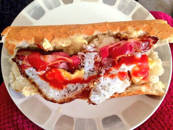 Breakfast: A bacon, sausage &amp; egg baguette. 😍😛 http://t.co/vxQZRYRrEj<a href="/tag/nakedtanningsnapchat"class="tags"><span>#nakedtanningsnapchat</span></a>