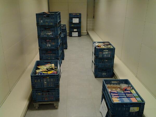 Nog een paar nachtjes slapen...EN DAN kunt u #boodschappen doen <a href="/NNCharlois/">De Nieuwe Nachtegaal</a> 
Maandag openen de deur!