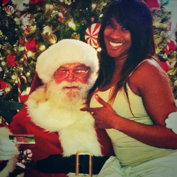 HolidayProps tweet picture