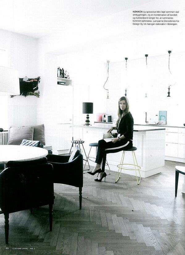 DESIGN_BY_US's tweet photo. #costumeliving #interior #villa #skinnybitch #punk #tablelamp #decadence #pendant #clown #barstool #kitchen #mirror http://t.co/ho7AAK4K7N