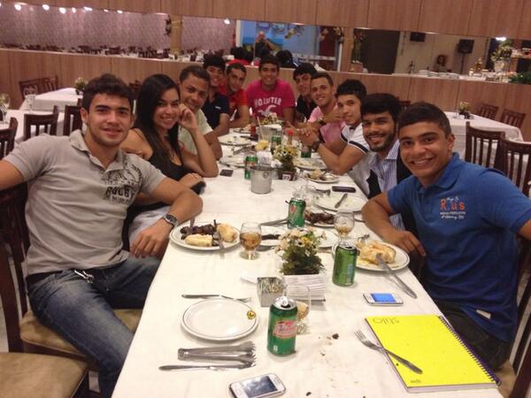 RonaldM_'s tweet photo. Ontem foi o dia do Meu parceiro @rmaaxwell_  2.0 http://t.co/ETbiDBakdT