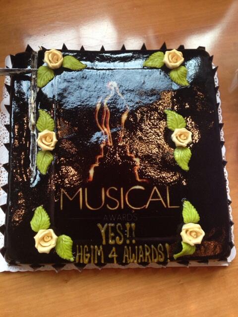 Taart op kantoor! @hijgelooftinmij