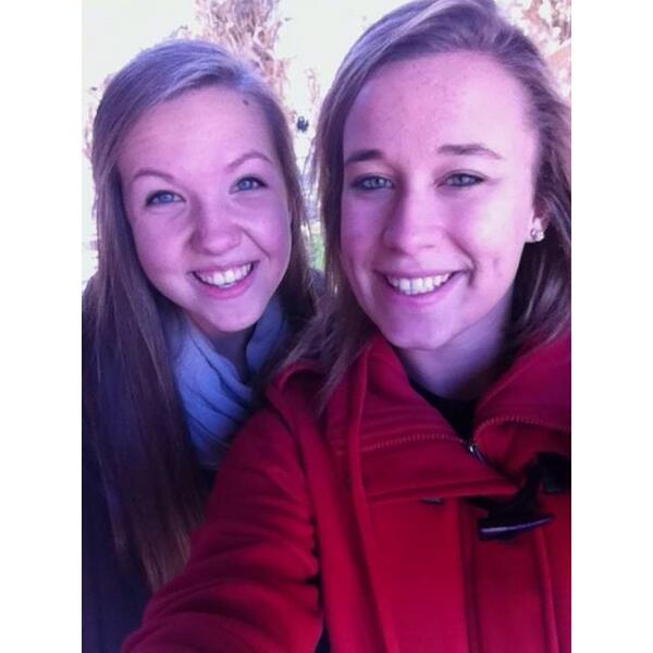 In honor of my 1,000th tweet, shoutout to my best friend @BethanyNinmann so excited to see you on Thursday😘